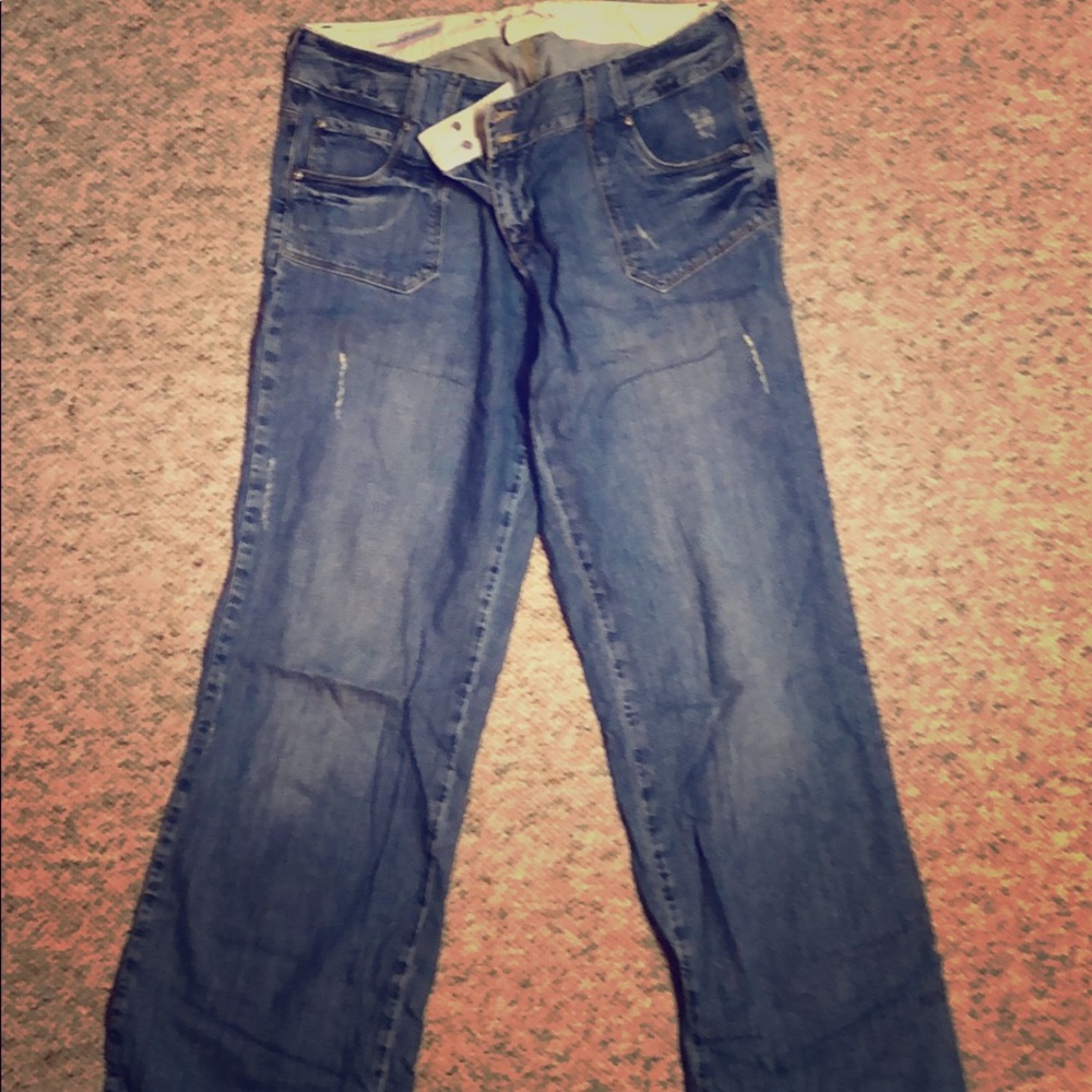 Banana Republic Distressed bootcut, size 14